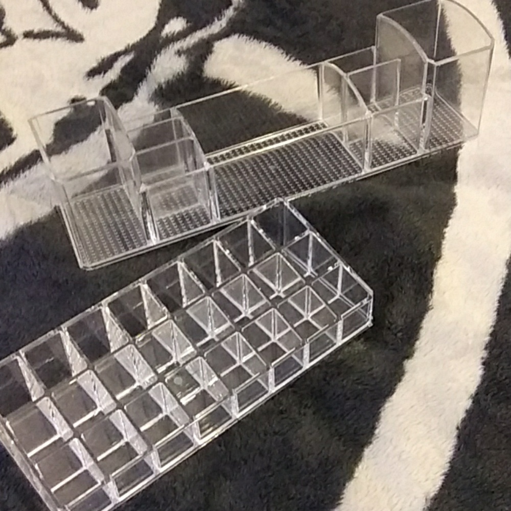Organization for makeup